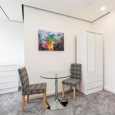 Modern Studio Next To Edinburgh Castle Apartment Екстериор снимка